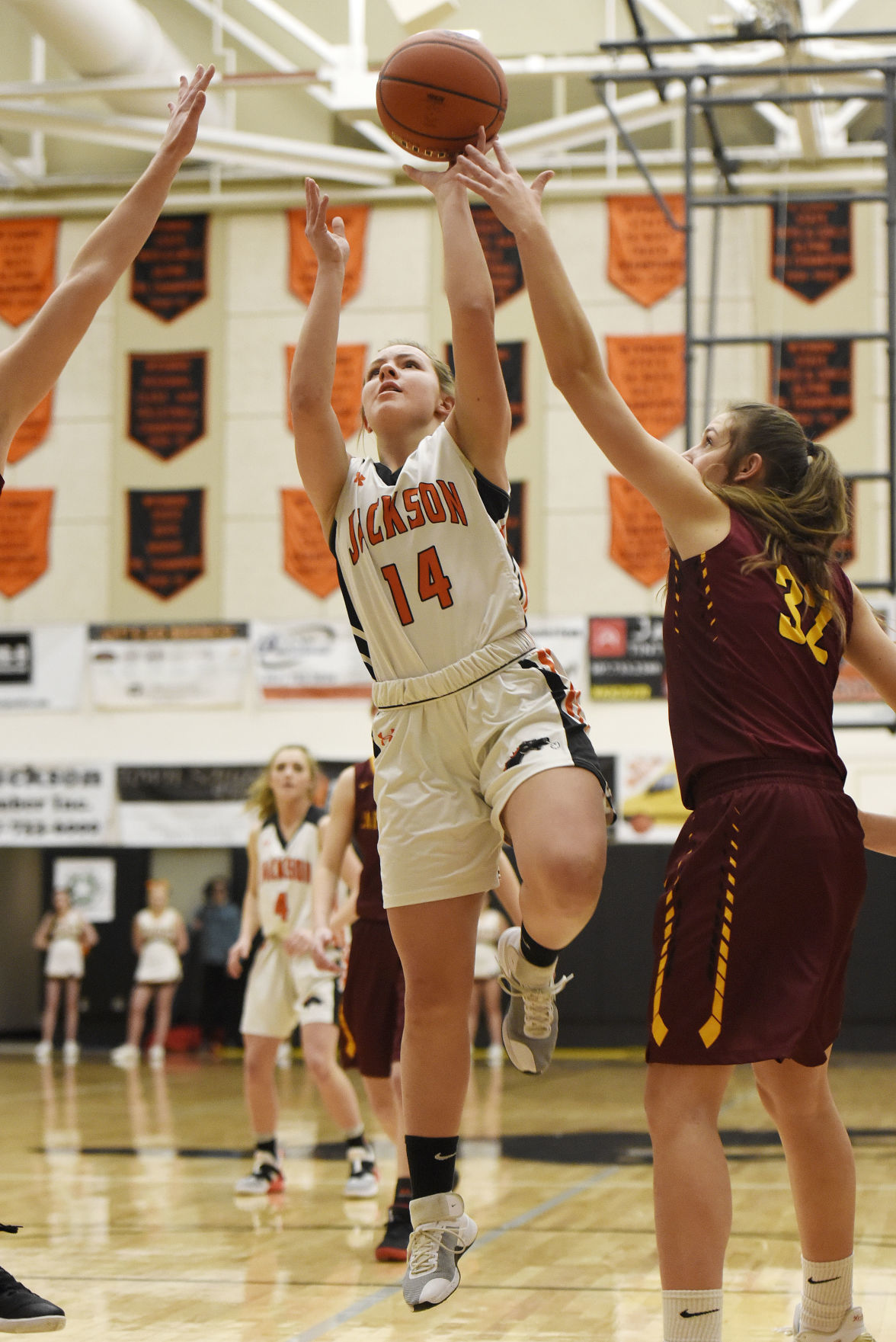 Lady Broncs basketball
